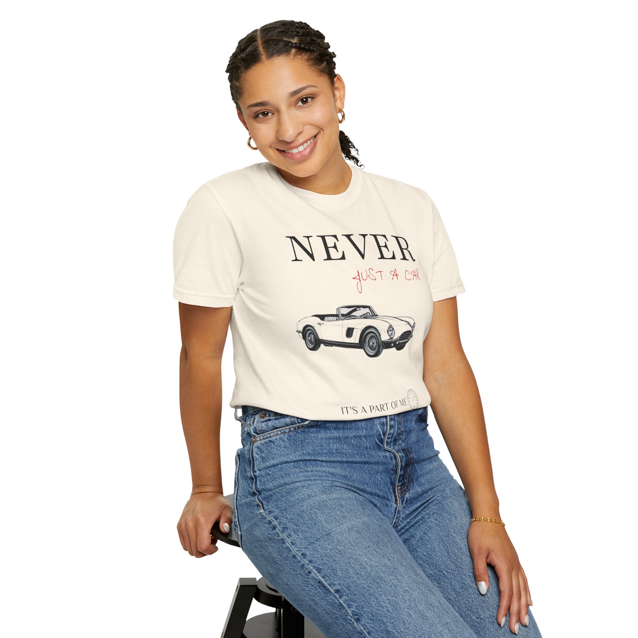 Stylish  T-shirt with Vintage Car Design