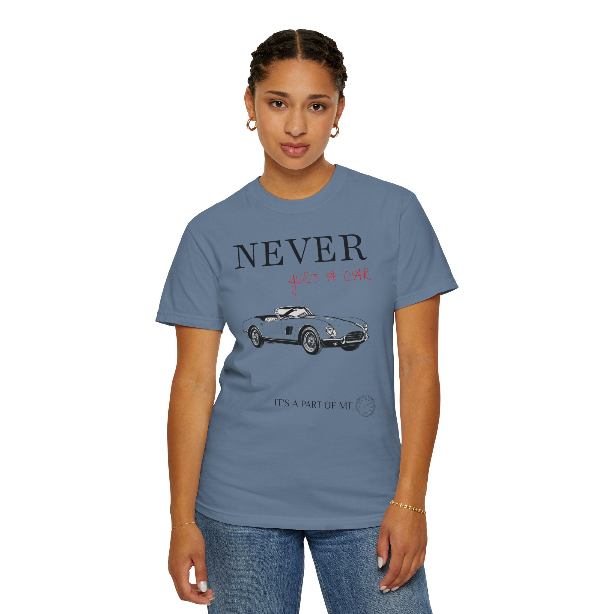 Stylish  T-shirt with Vintage Car Design