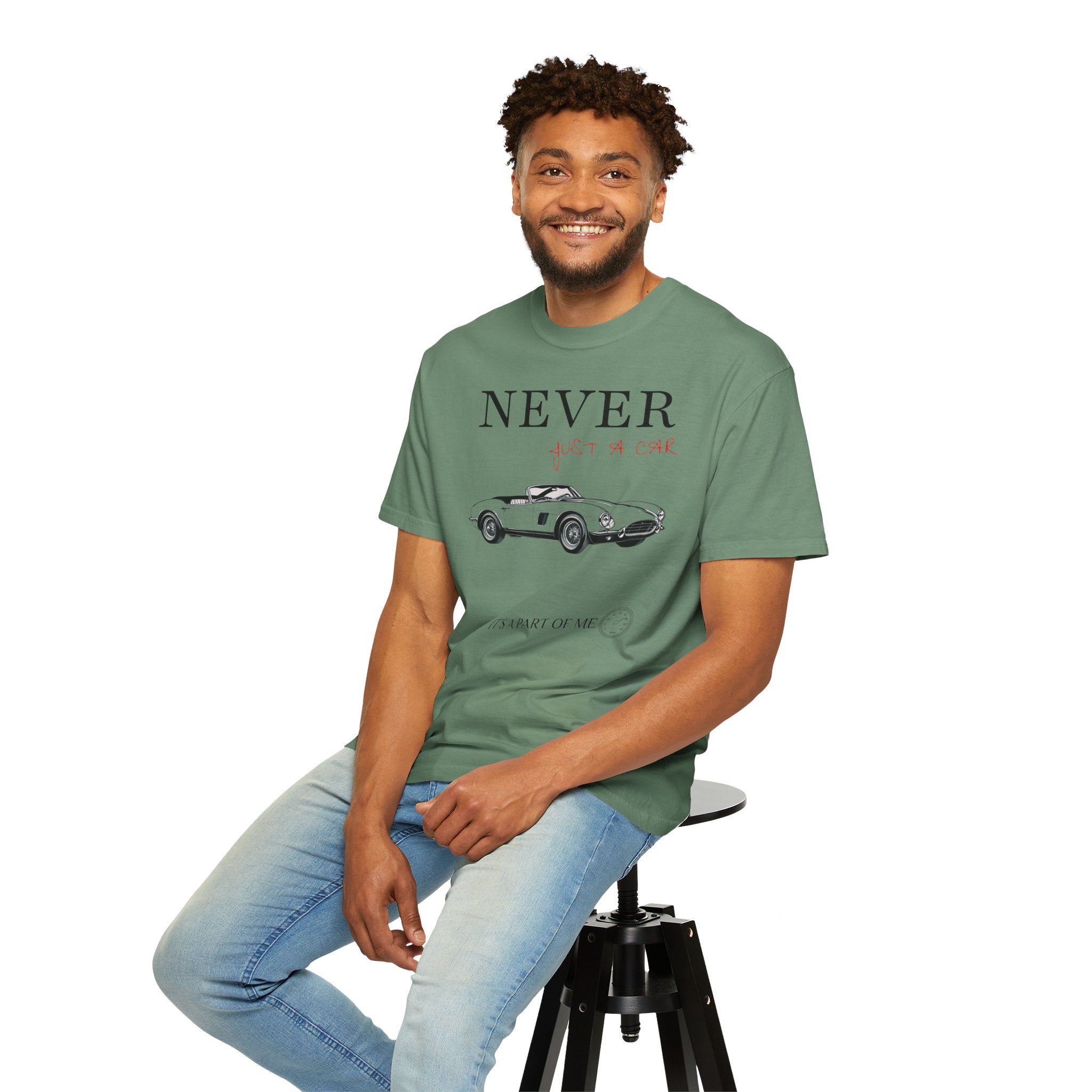 Stylish  T-shirt with Vintage Car Design