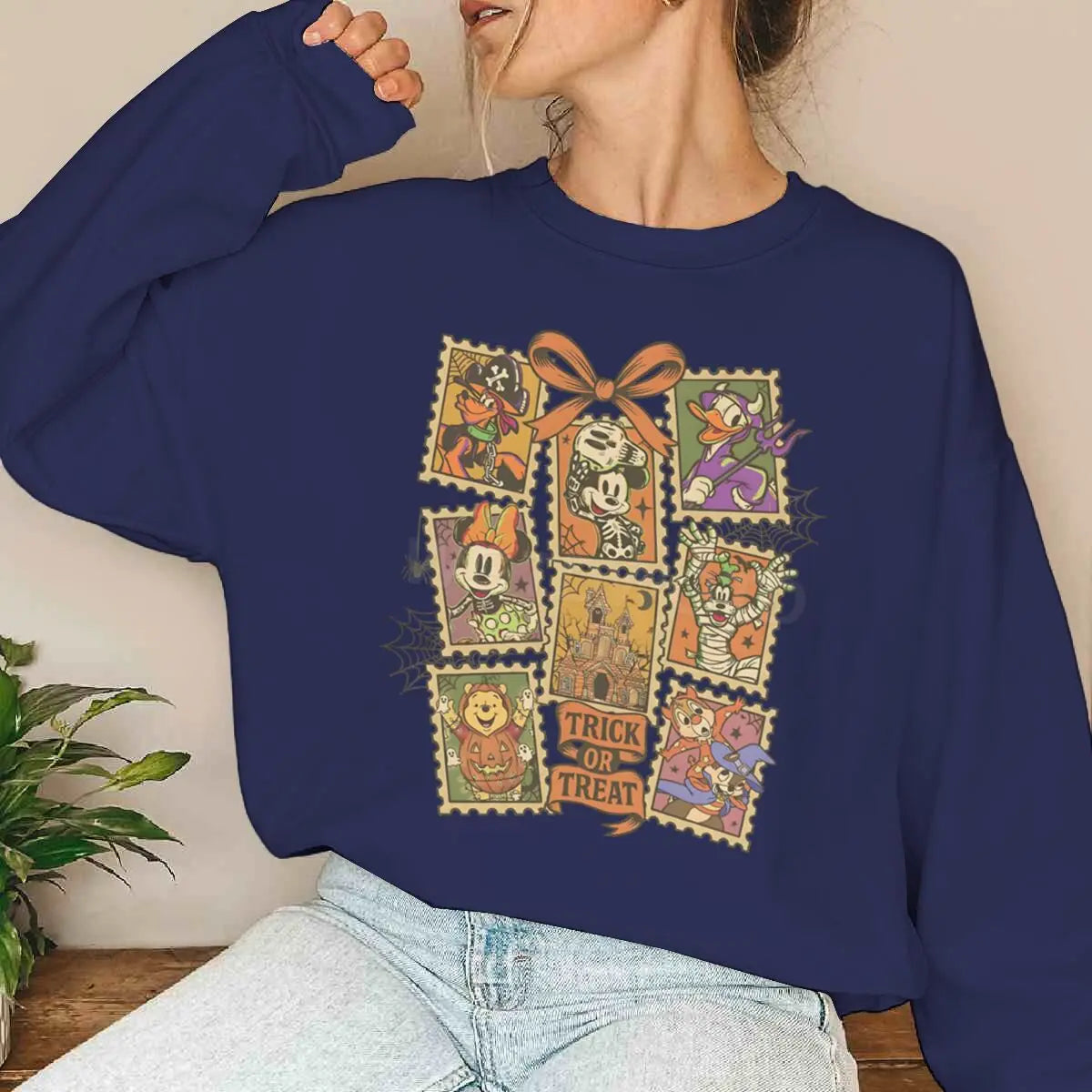 Halloween Mickey & Friends Sweatshirt – Women’s Oversized Crewneck Pullover, Long Sleeve Fall & Winter Top