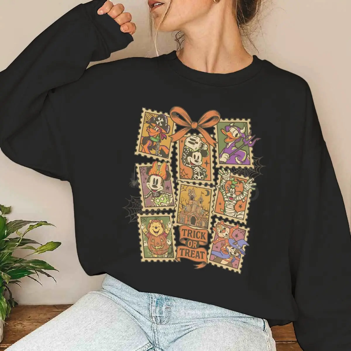Halloween Mickey & Friends Sweatshirt – Women’s Oversized Crewneck Pullover, Long Sleeve Fall & Winter Top